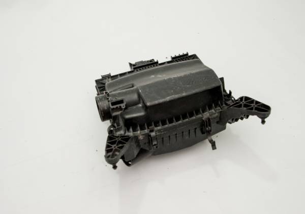 FORD CUSTOM 330 S TREND ÇIKMA PARÇA  KASTIM 2018 SONRASI HAVA FİLTRE KUTUSU